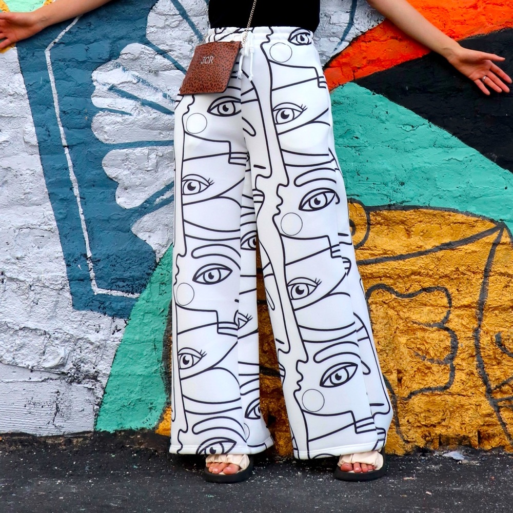 S-M Artistic graphic line drawing wide pants